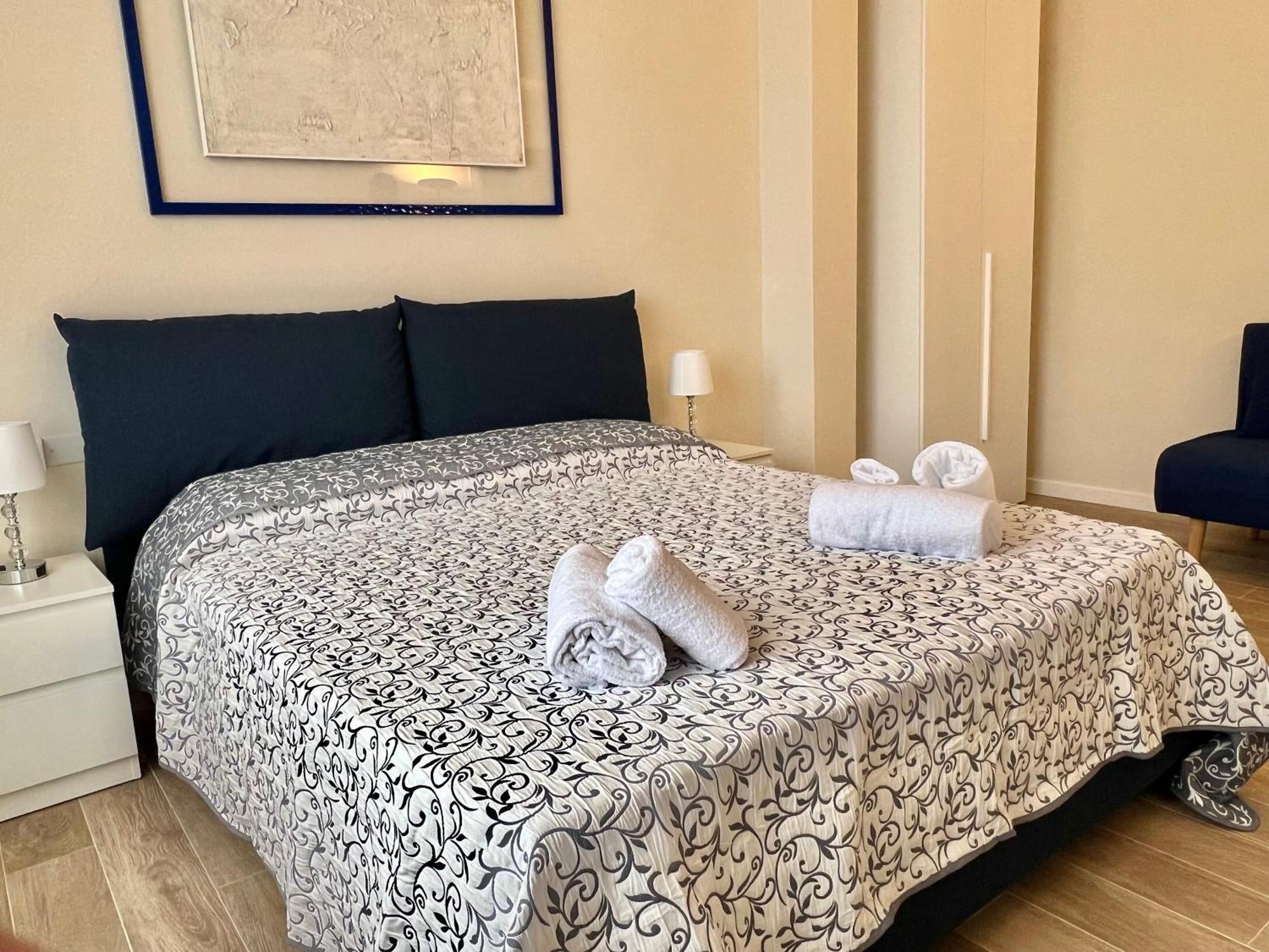 F&F Rooms Пиза Экстерьер фото